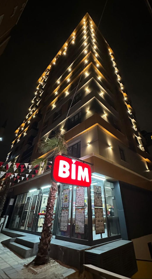 Haliç Tower 2023 projesi gece dış cephe